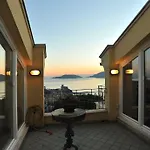 Il Golfo Artisti E Poeti Thea Леричи