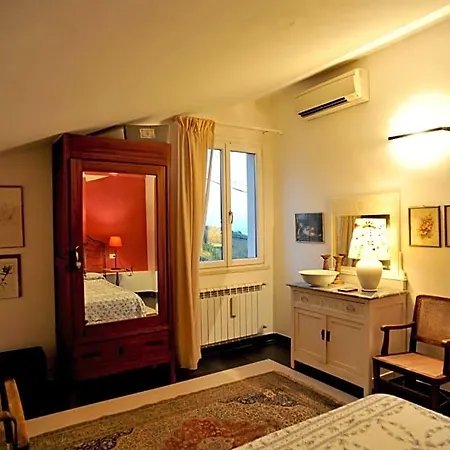 فندق مبيت وإفطار Il Golfo Artisti E Poeti Thea