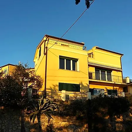 فندق مبيت وإفطار Il Golfo Artisti E Poeti Thea ليريسي